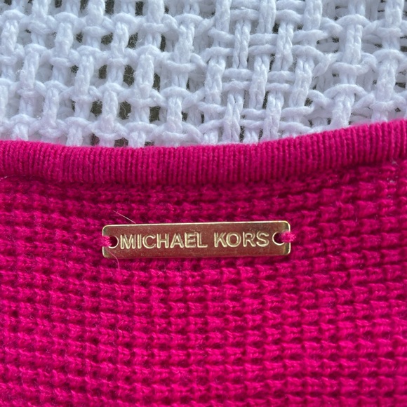 Michael Kors Tunic crew neck sweater. - Picture 2 of 5